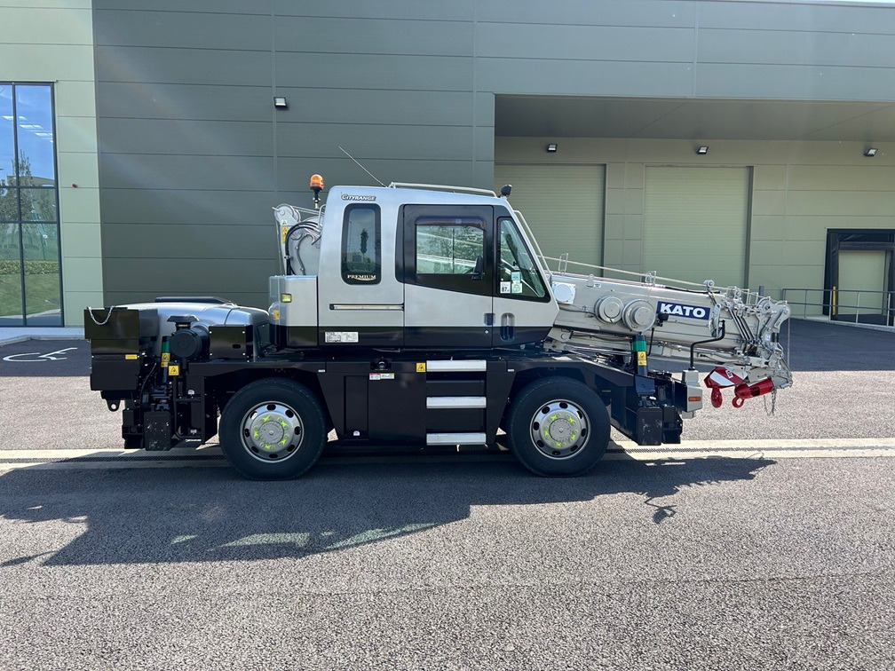 KATO 13 Ton City Crane - Only 17,000Kms from New - Mobiele kraan: afbeelding 2 KATO 13 Ton City Crane - Only 17,000Kms from New - Mobiele kraan: afbeelding 2
