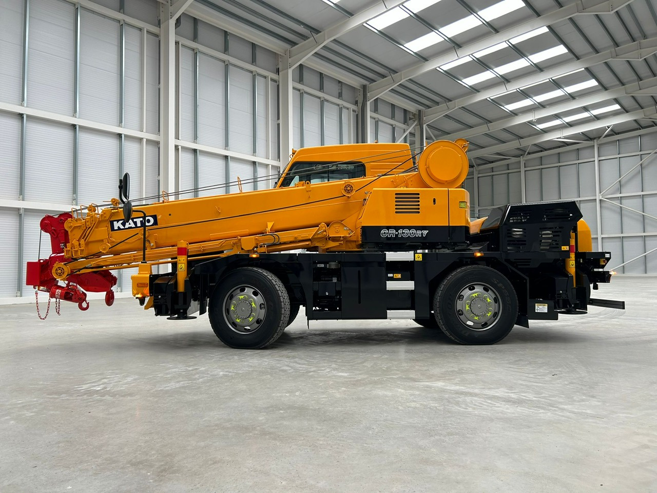 KATO CR-130Rv - 13 Ton City Crane with Joystick Control - Mobiele kraan: afbeelding 3 KATO CR-130Rv - 13 Ton City Crane with Joystick Control - Mobiele kraan: afbeelding 3