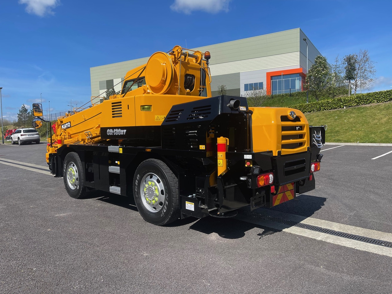 KATO CR-130Rv - 13 Ton Crane - Joystick Control & Stage V Engine - Mobiele kraan: afbeelding 3 KATO CR-130Rv - 13 Ton Crane - Joystick Control & Stage V Engine - Mobiele kraan: afbeelding 3