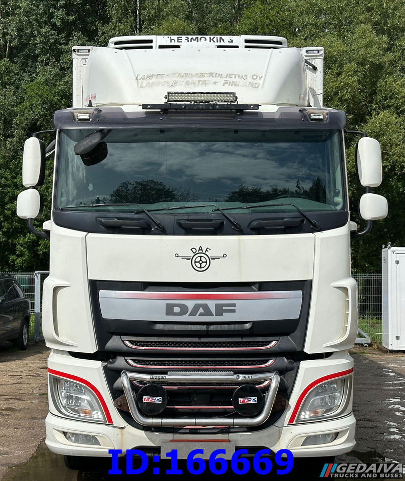 DAF XF 106.460 FAR 6X2 Euro6 - Koelwagen vrachtwagen: afbeelding 2 DAF XF 106.460 FAR 6X2 Euro6 - Koelwagen vrachtwagen: afbeelding 2