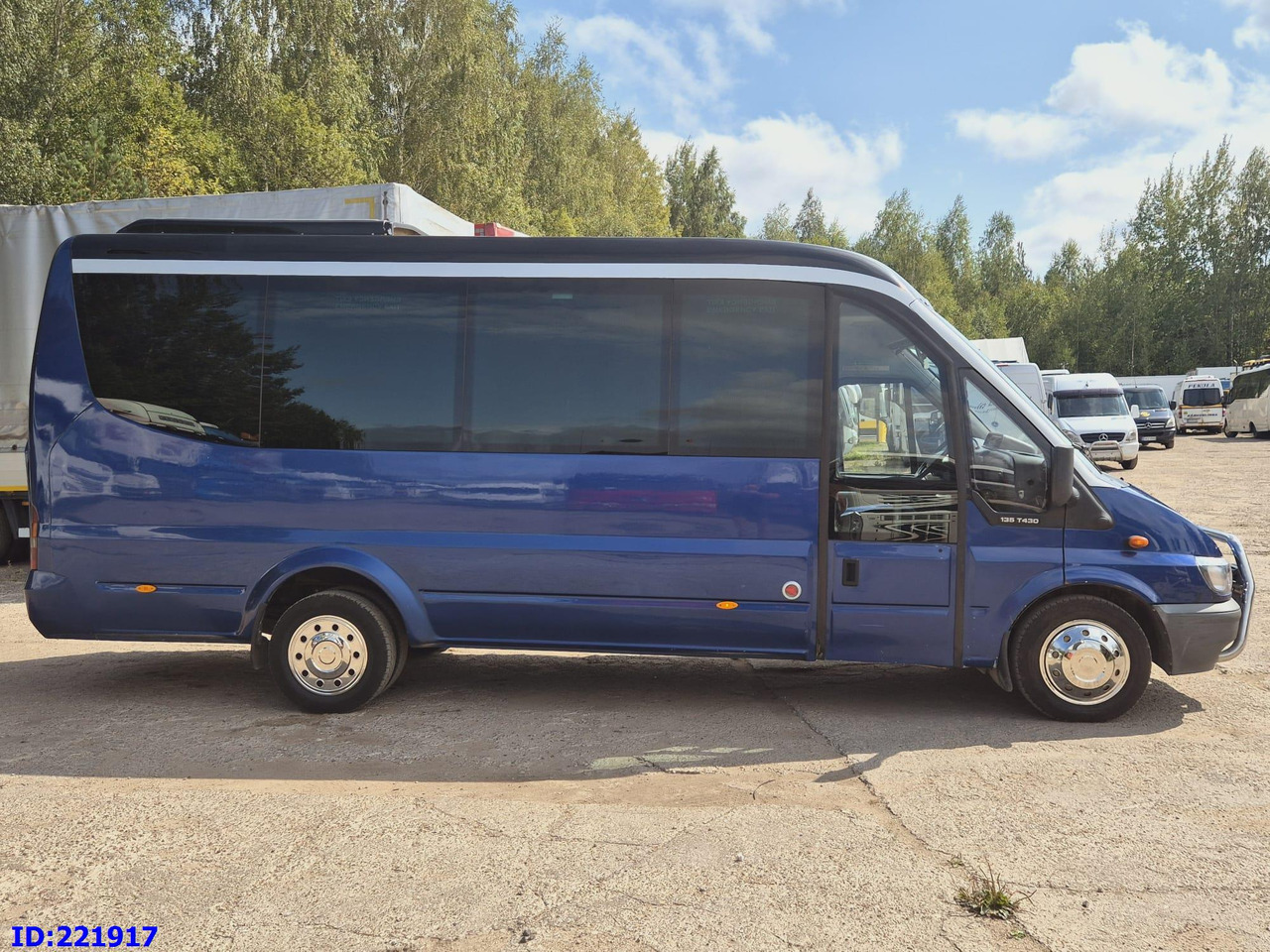 FORD Sunset VIP 17-seats - Touringcar: afbeelding 2 FORD Sunset VIP 17-seats - Touringcar: afbeelding 2