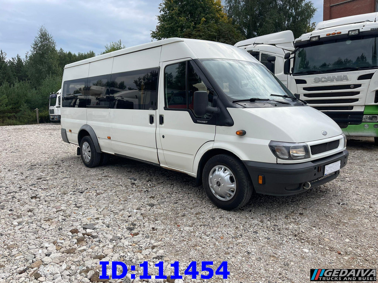 FORD Transit Manual 17-seater - Touringcar: afbeelding 2 FORD Transit Manual 17-seater - Touringcar: afbeelding 2