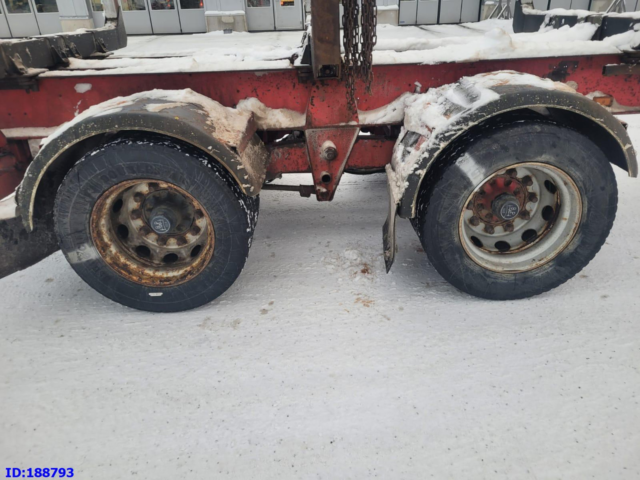 MALKKI RJ4-10200 - 4 Axles - Hout aanhanger: afbeelding 5 MALKKI RJ4-10200 - 4 Axles - Hout aanhanger: afbeelding 5