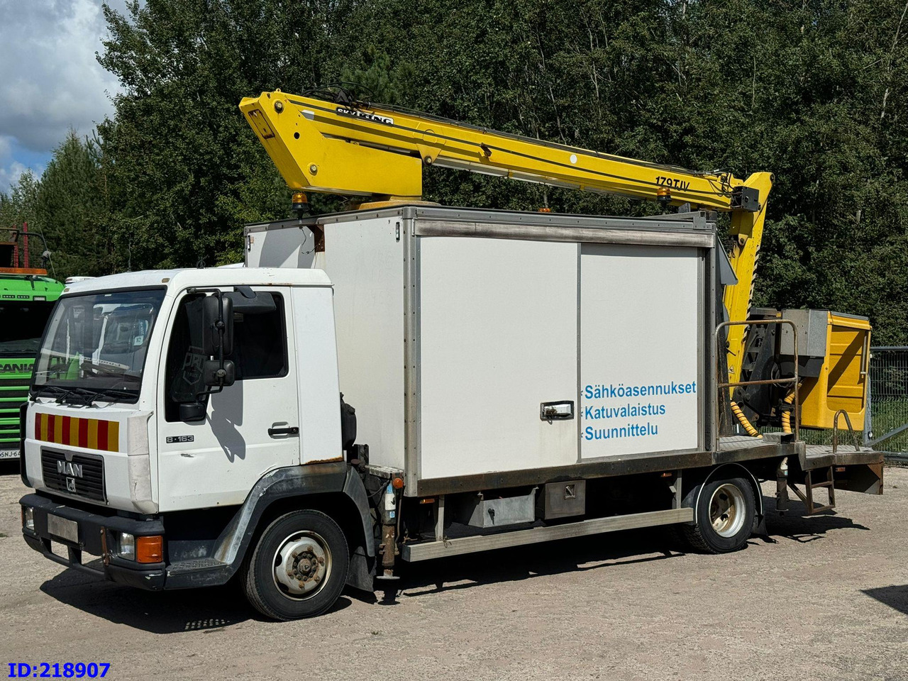 MAN LE 220C + Sky King 179TV - Vrachtwagen hoogwerker, Gemeentelijke machine/ Speciaal: afbeelding 1 MAN LE 220C + Sky King 179TV - Vrachtwagen hoogwerker, Gemeentelijke machine/ Speciaal: afbeelding 1