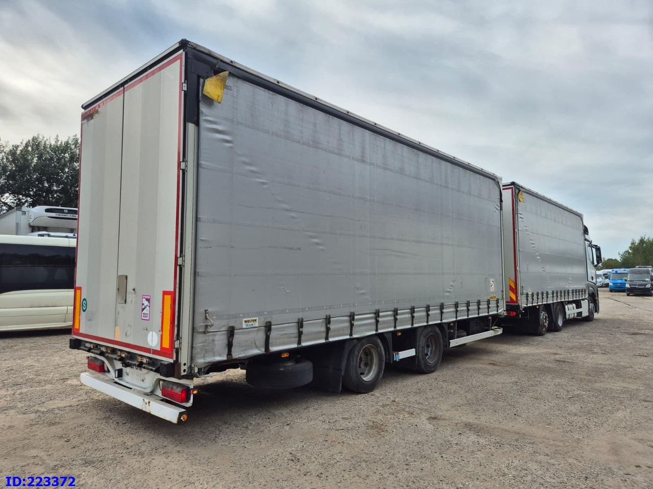 MERCEDES-BENZ Actros 2542 6x2 Euro6 + Wielton trailer - Schuifzeilen vrachtwagen: afbeelding 5 MERCEDES-BENZ Actros 2542 6x2 Euro6 + Wielton trailer - Schuifzeilen vrachtwagen: afbeelding 5