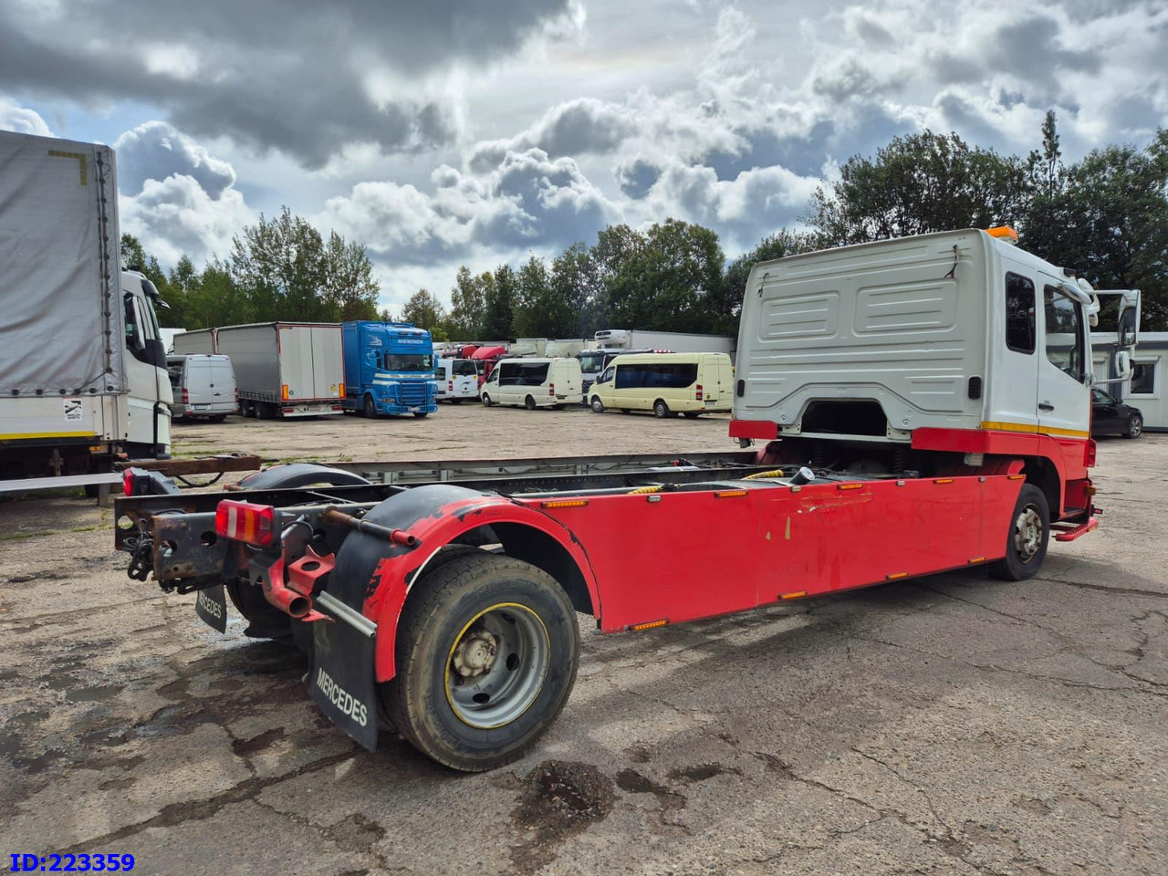 MERCEDES-BENZ Atego 1224 - Chassis vrachtwagen: afbeelding 4 MERCEDES-BENZ Atego 1224 - Chassis vrachtwagen: afbeelding 4