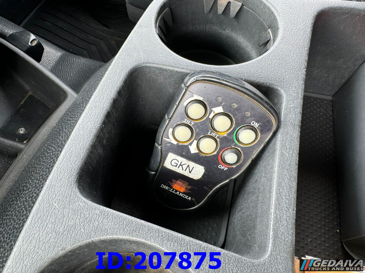 Isotherm vrachtwagen MERCEDES-BENZ Axor 1829 - Euro5 - Manual: afbeelding 17