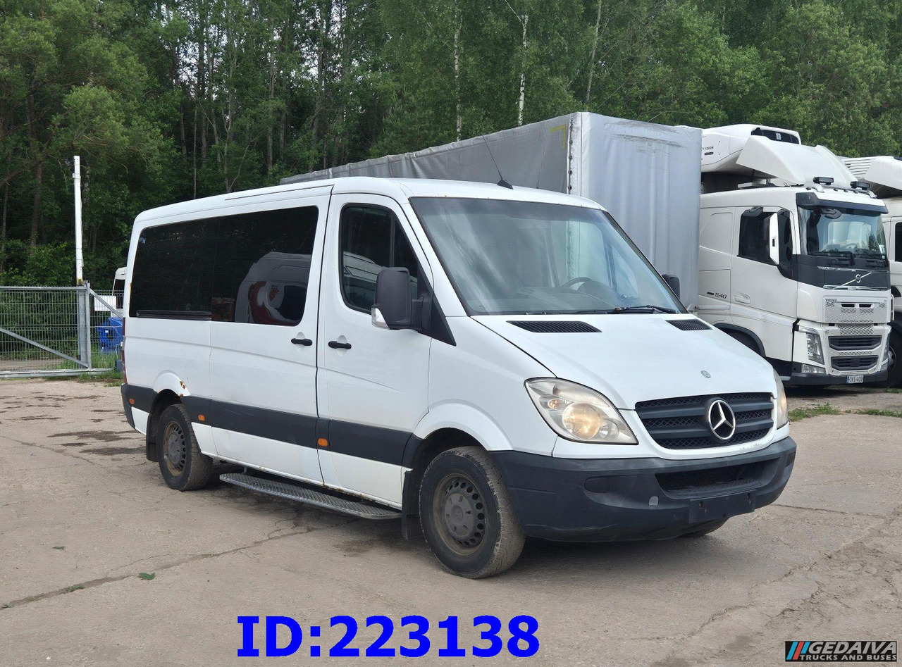 MERCEDES-BENZ Sprinter 213 - Euro5 - Touringcar: afbeelding 1 MERCEDES-BENZ Sprinter 213 - Euro5 - Touringcar: afbeelding 1