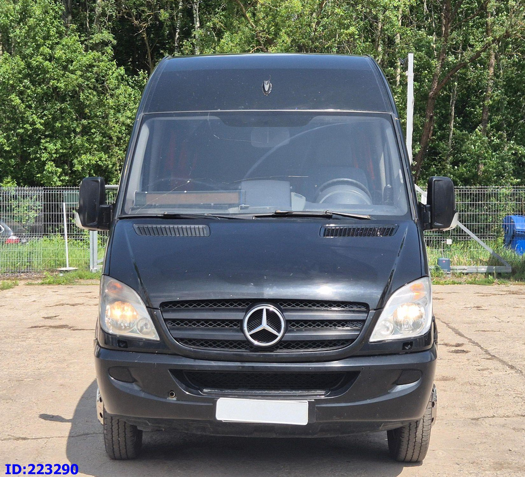 MERCEDES-BENZ Sprinter 515 - 23 places - Touringcar: afbeelding 2 MERCEDES-BENZ Sprinter 515 - 23 places - Touringcar: afbeelding 2