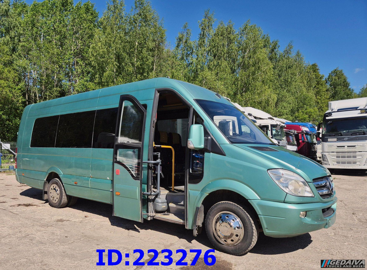 MERCEDES-BENZ Sprinter 516 - VIP - 23 Places - Touringcar: afbeelding 4 MERCEDES-BENZ Sprinter 516 - VIP - 23 Places - Touringcar: afbeelding 4
