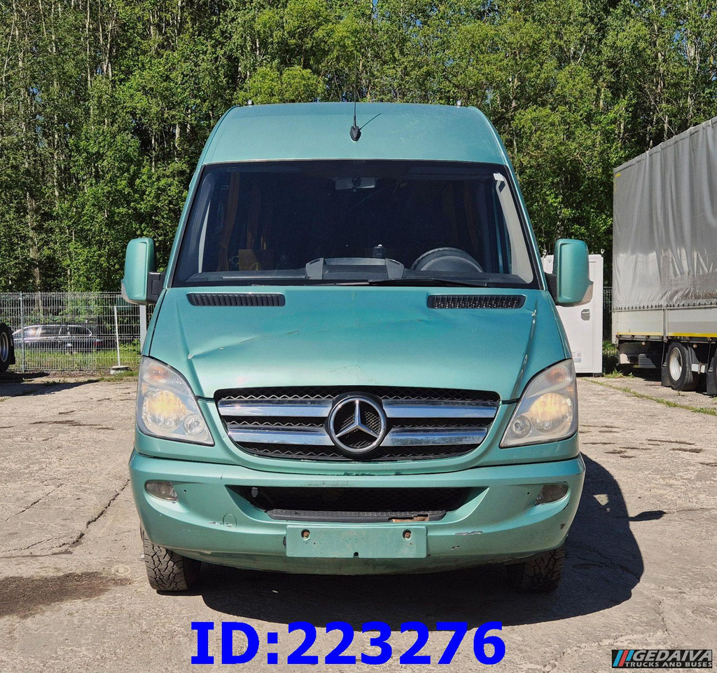 MERCEDES-BENZ Sprinter 516 - VIP - 23 Places - Touringcar: afbeelding 2 MERCEDES-BENZ Sprinter 516 - VIP - 23 Places - Touringcar: afbeelding 2