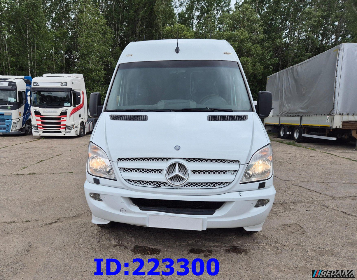 MERCEDES-BENZ Sprinter 518 VIP - 17 Seater - Touringcar: afbeelding 2 MERCEDES-BENZ Sprinter 518 VIP - 17 Seater - Touringcar: afbeelding 2