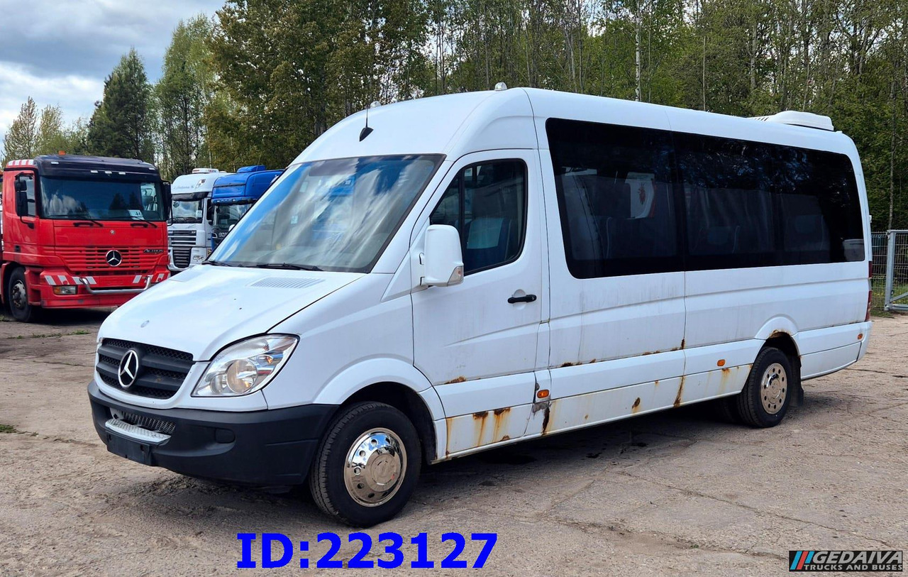 MERCEDES-BENZ Sprinter 518 - VIP -19 Seater - Touringcar: afbeelding 4 MERCEDES-BENZ Sprinter 518 - VIP -19 Seater - Touringcar: afbeelding 4
