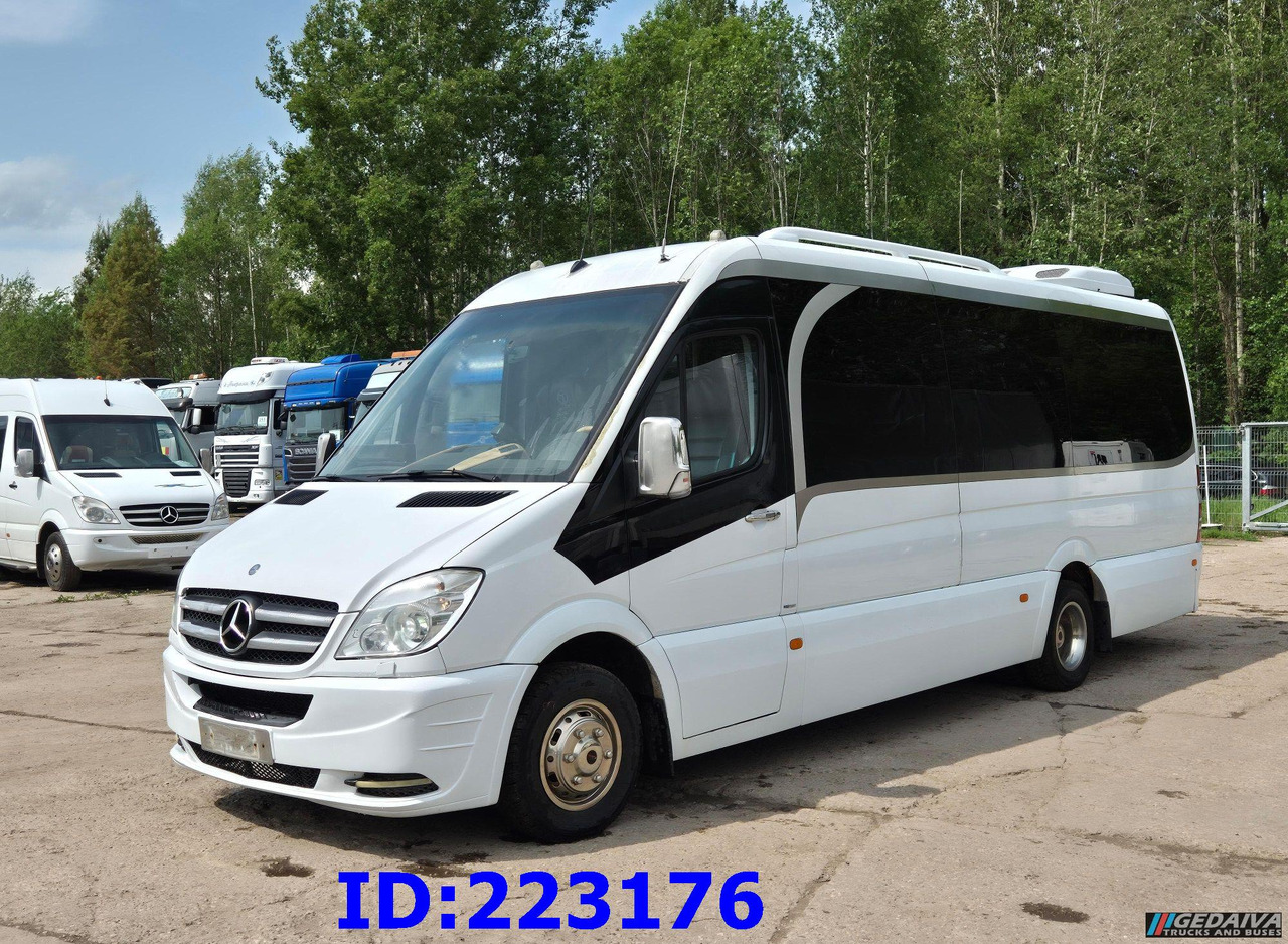 MERCEDES-BENZ Sprinter 519 VIP Luxury - Minibus, Personenvervoer: afbeelding 4 MERCEDES-BENZ Sprinter 519 VIP Luxury - Minibus, Personenvervoer: afbeelding 4