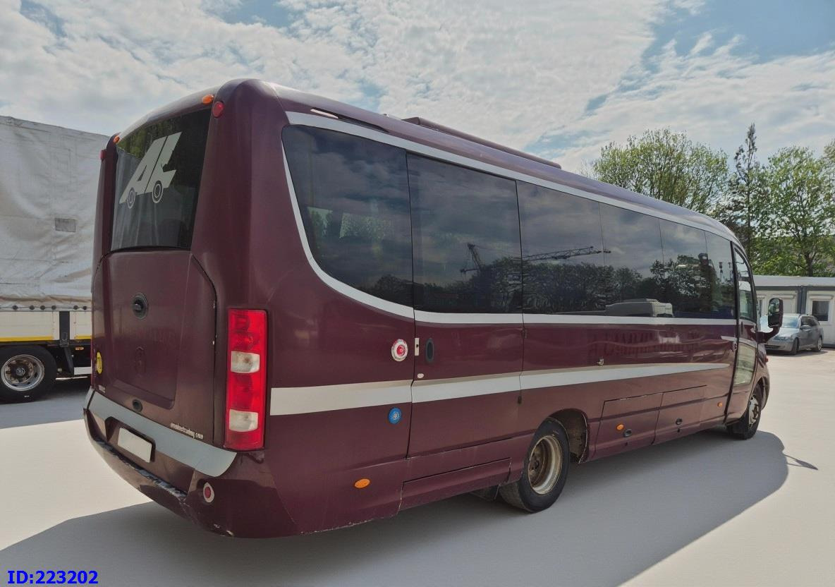 MERCEDES-BENZ Sunrider 818D Vario 33 - Seater - Touringcar: afbeelding 4 MERCEDES-BENZ Sunrider 818D Vario 33 - Seater - Touringcar: afbeelding 4