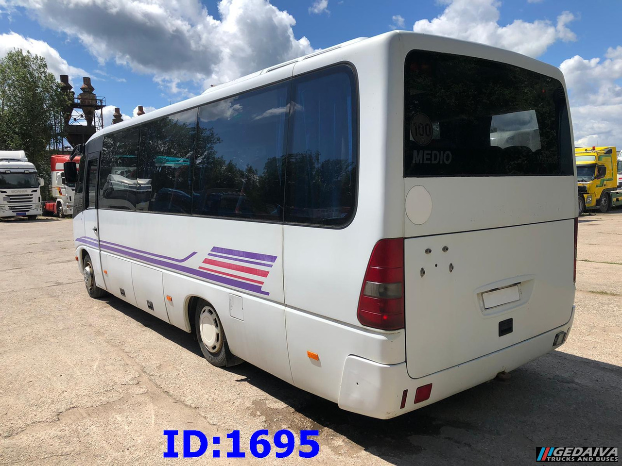 MERCEDES-BENZ Vario Medio 815 30-Seater - Touringcar: afbeelding 5 MERCEDES-BENZ Vario Medio 815 30-Seater - Touringcar: afbeelding 5