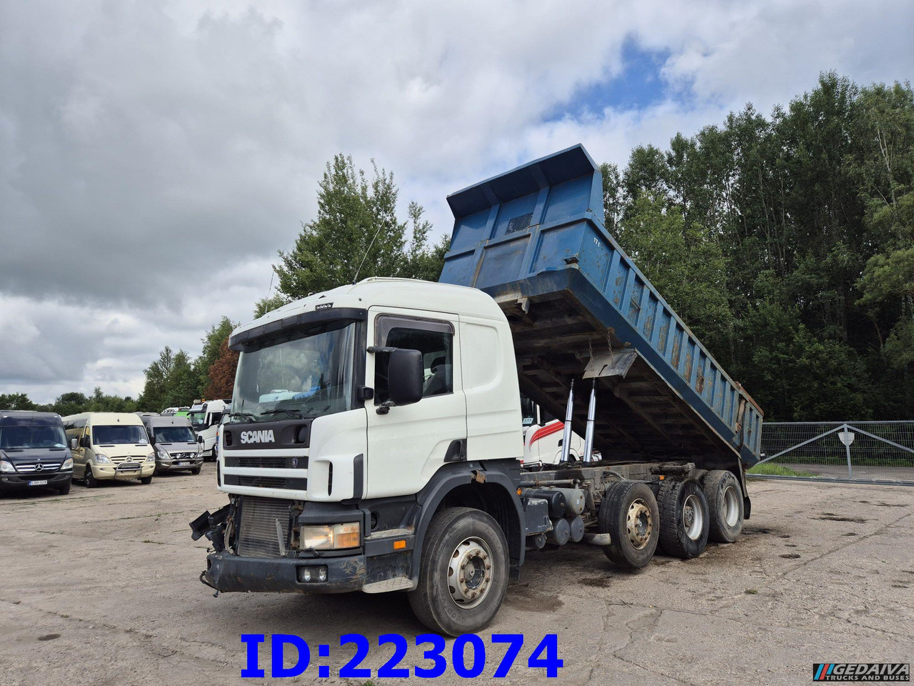 SCANIA 124 8x2 - Manual - Full steel - Kipper vrachtwagen: afbeelding 1 SCANIA 124 8x2 - Manual - Full steel - Kipper vrachtwagen: afbeelding 1