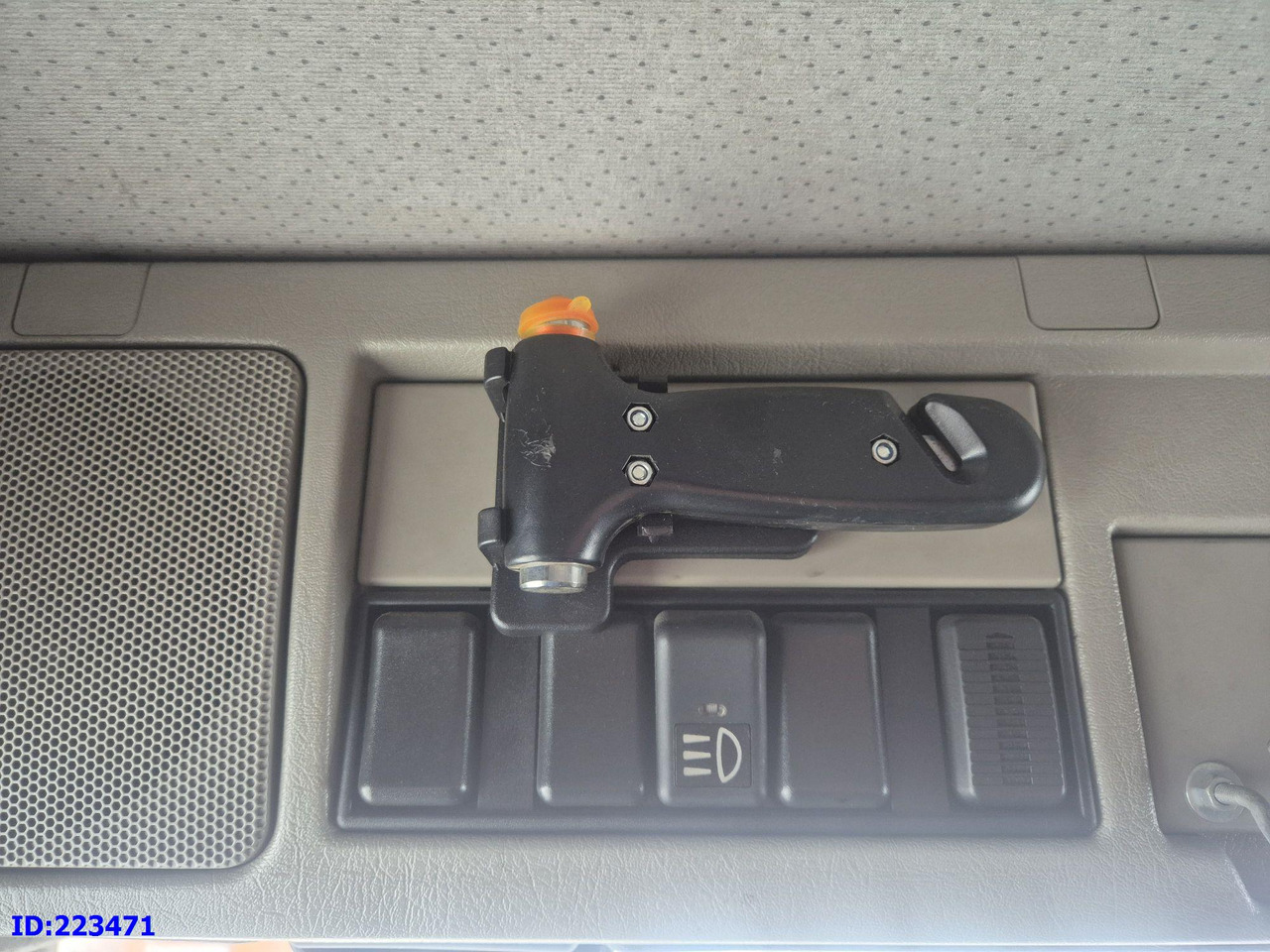 Chassis vrachtwagen VOLVO FH 420HP 6×2 Steering axle: afbeelding 18