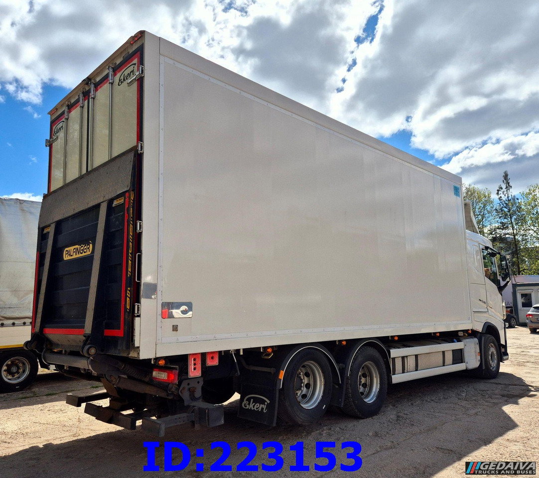 VOLVO FH13 540HP 6x2 FRC Thermoking - Koelwagen vrachtwagen: afbeelding 5 VOLVO FH13 540HP 6x2 FRC Thermoking - Koelwagen vrachtwagen: afbeelding 5