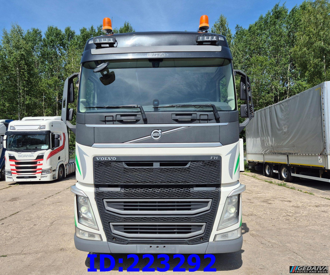 VOLVO FH13 540HP 8x4 Steering axle - Isotherm vrachtwagen: afbeelding 2 VOLVO FH13 540HP 8x4 Steering axle - Isotherm vrachtwagen: afbeelding 2