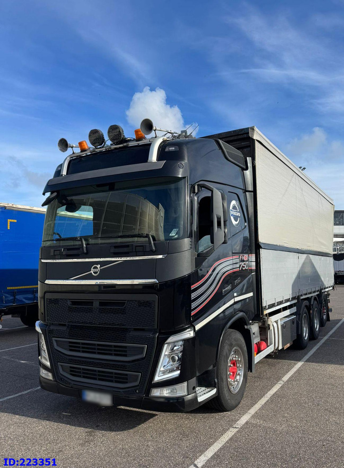 VOLVO FH16 750HP - 8x4 - Schuifzeilen vrachtwagen: afbeelding 1 VOLVO FH16 750HP - 8x4 - Schuifzeilen vrachtwagen: afbeelding 1
