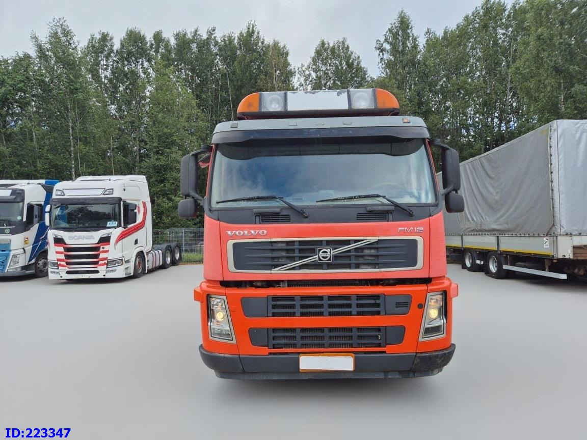 VOLVO FM12 420HP 8X4 Manual - Kipper vrachtwagen: afbeelding 2 VOLVO FM12 420HP 8X4 Manual - Kipper vrachtwagen: afbeelding 2