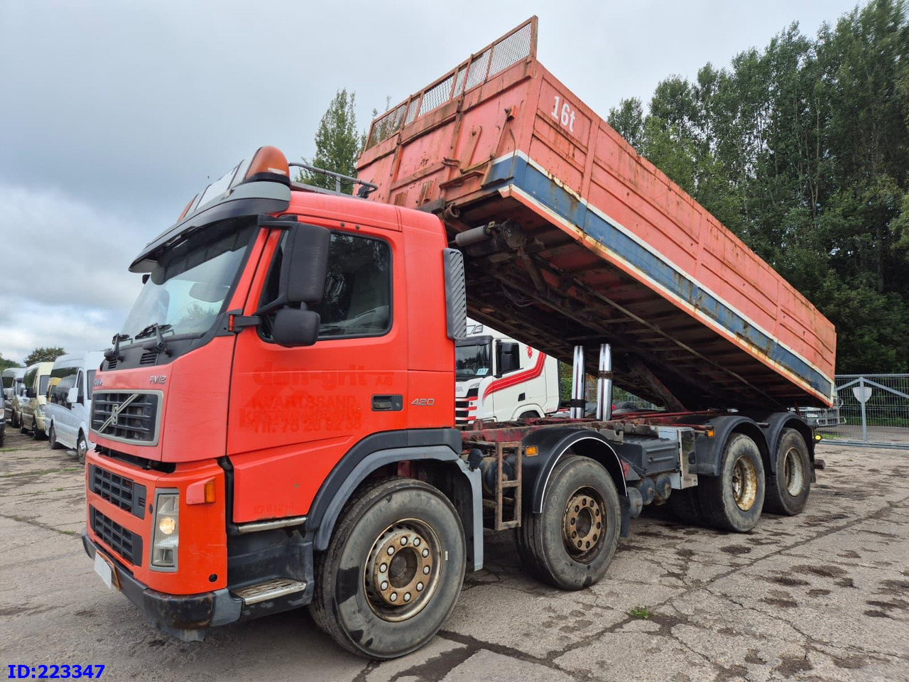 VOLVO FM12 420HP 8X4 Manual - Kipper vrachtwagen: afbeelding 1 VOLVO FM12 420HP 8X4 Manual - Kipper vrachtwagen: afbeelding 1