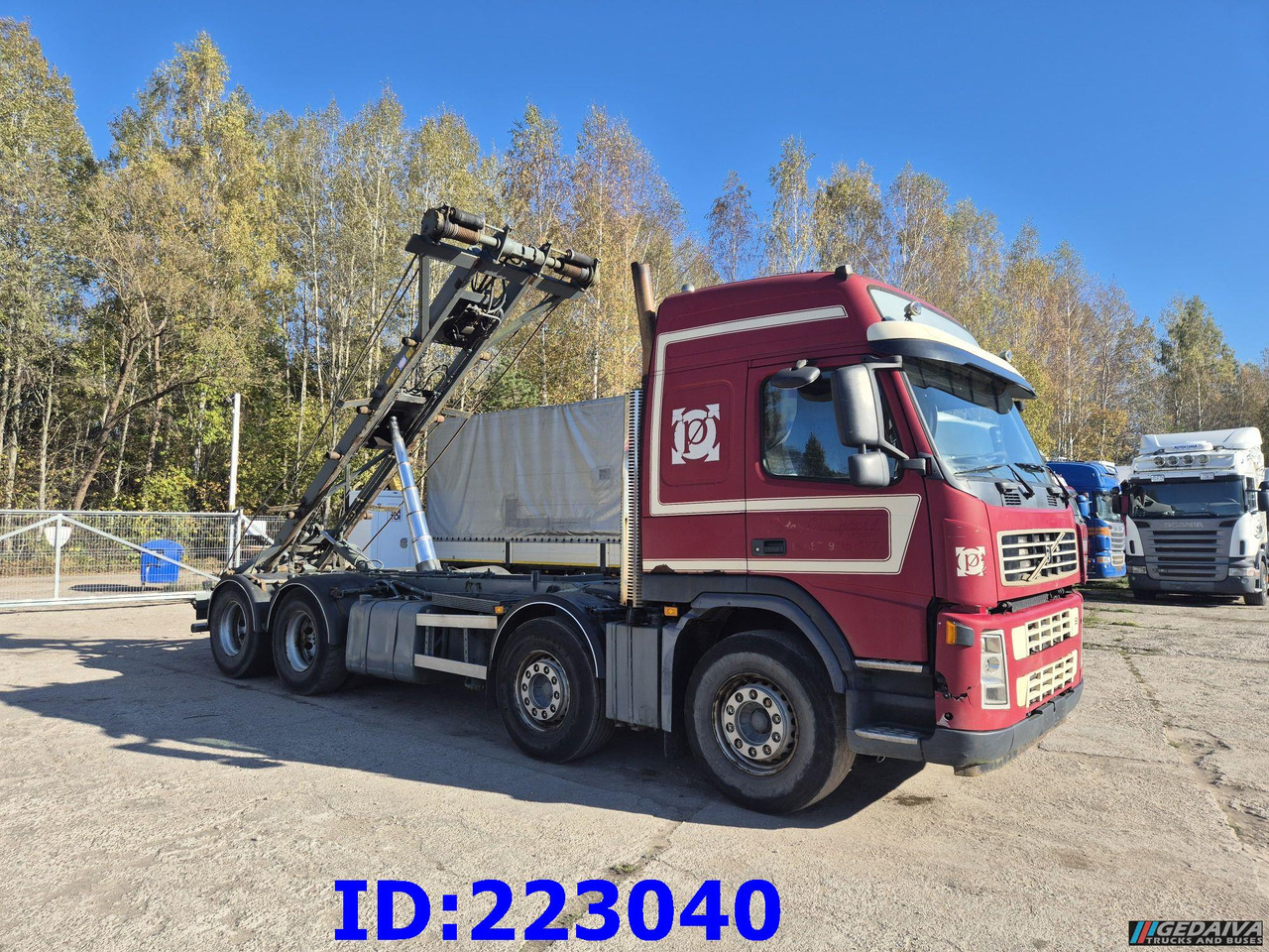 VOLVO FM12 420HP 8x2 - Kipper vrachtwagen: afbeelding 4 VOLVO FM12 420HP 8x2 - Kipper vrachtwagen: afbeelding 4