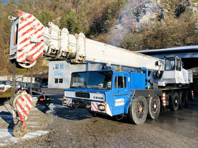 Demag HC200 (3384) - Mobiele kraan: afbeelding 2 Demag HC200 (3384) - Mobiele kraan: afbeelding 2