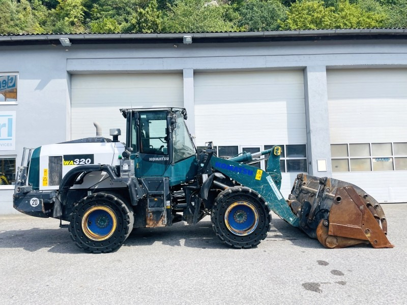 Komatsu WA320-8 (3661) - Wiellader: afbeelding 2 Komatsu WA320-8 (3661) - Wiellader: afbeelding 2