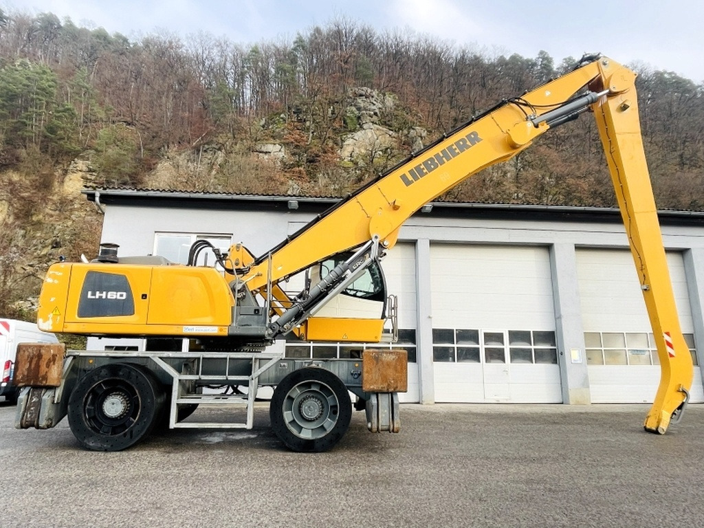 Liebherr LH60 M Litronic (4099) - Overslagkraan: afbeelding 2 Liebherr LH60 M Litronic (4099) - Overslagkraan: afbeelding 2