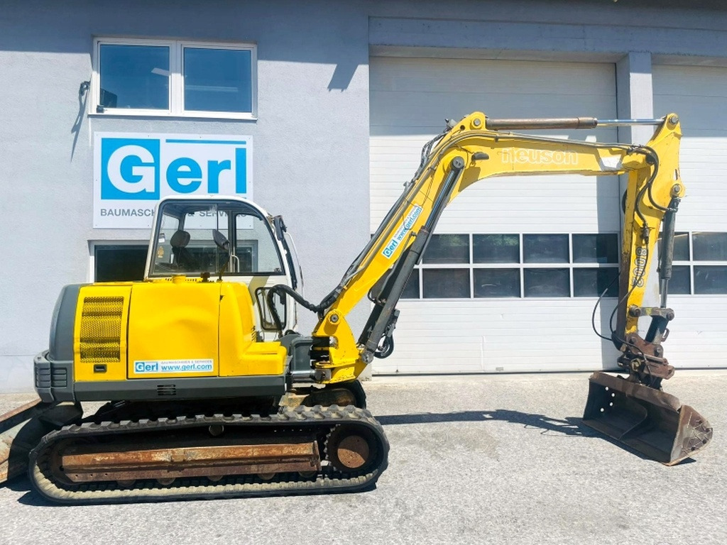 Neuson 8002 RDV (4015) - Minigraafmachine: afbeelding 2 Neuson 8002 RDV (4015) - Minigraafmachine: afbeelding 2