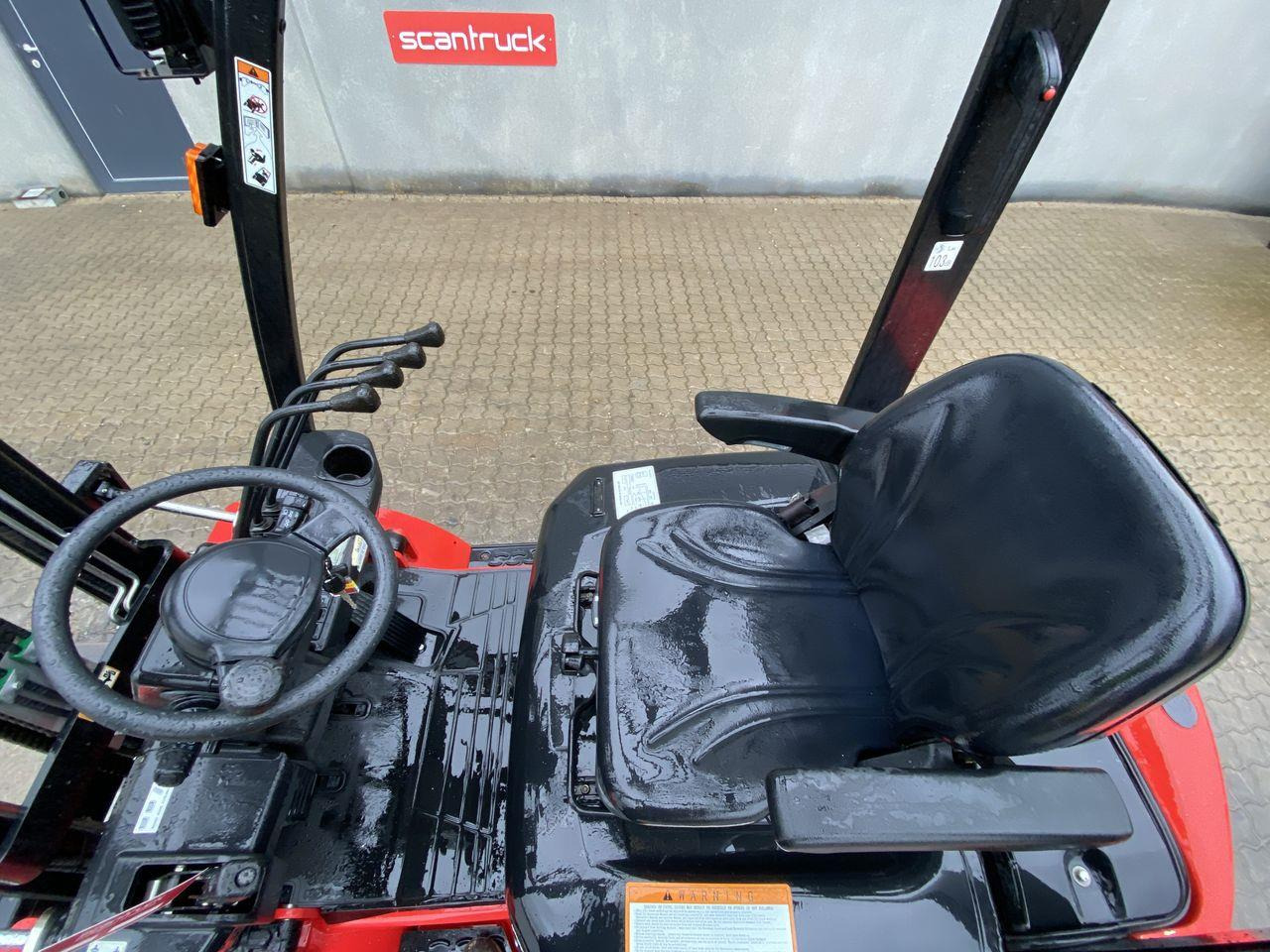 CONMAS Diesel 1800 kg - Diesel heftruck: afbeelding 3 CONMAS Diesel 1800 kg - Diesel heftruck: afbeelding 3