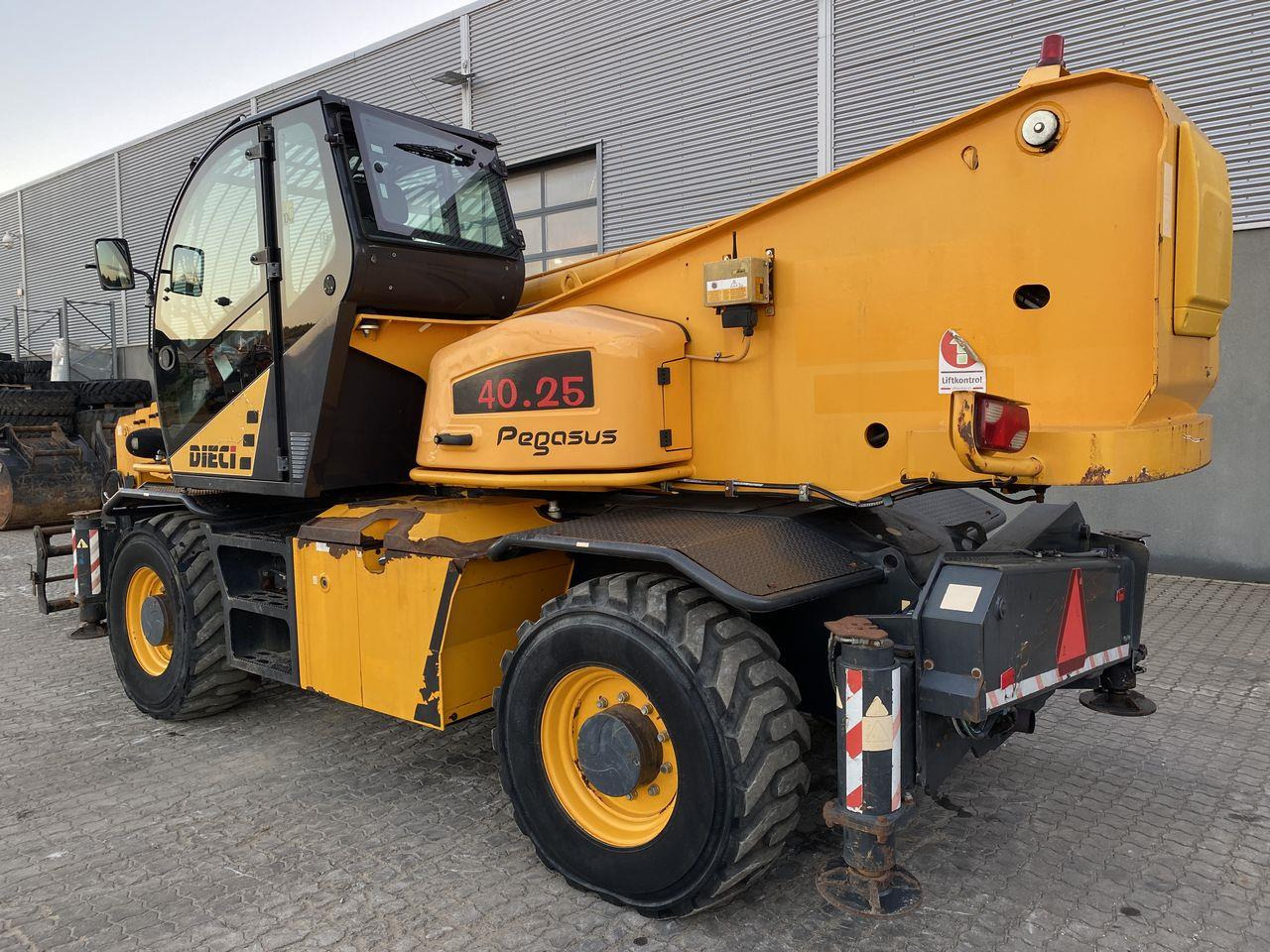 Dieci Pegasus 40.25 - Verreiker: afbeelding 2 Dieci Pegasus 40.25 - Verreiker: afbeelding 2