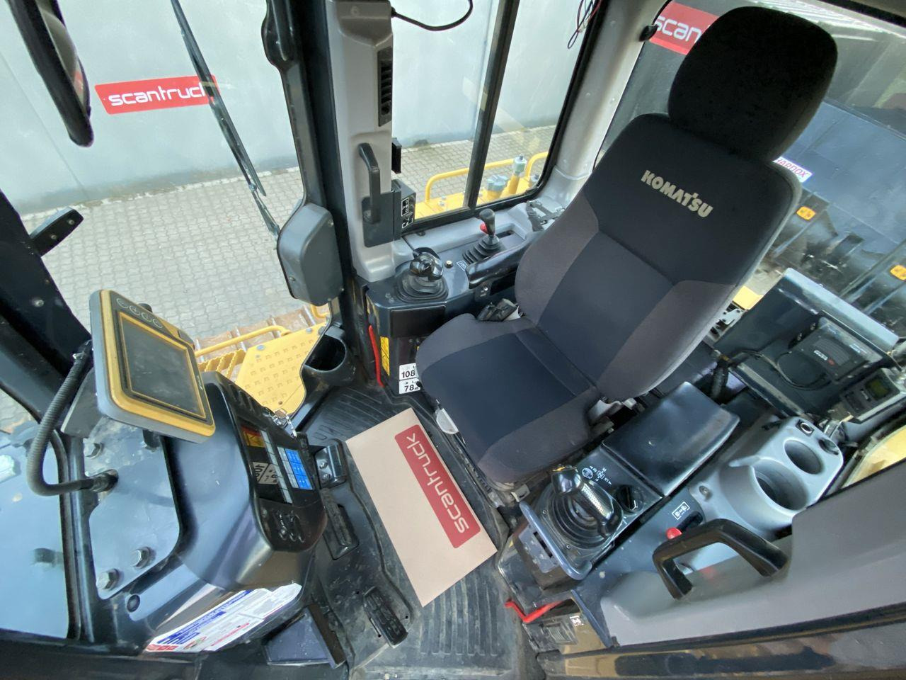 Komatsu D65PXI-18EO - Bulldozer: afbeelding 3 Komatsu D65PXI-18EO - Bulldozer: afbeelding 3