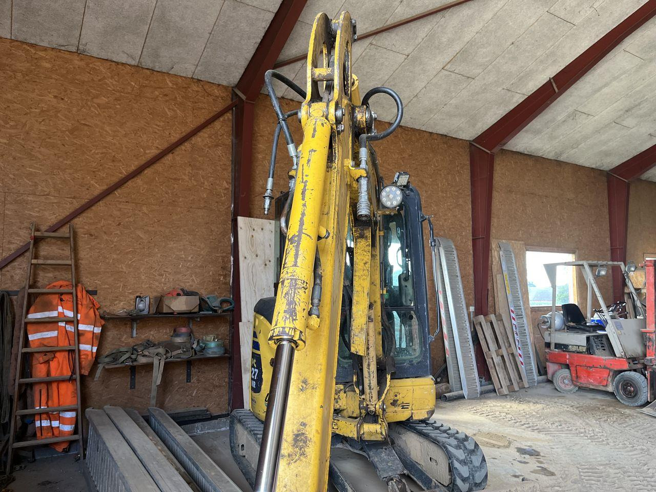 Komatsu PC27MR-2 - Minigraafmachine: afbeelding 4 Komatsu PC27MR-2 - Minigraafmachine: afbeelding 4