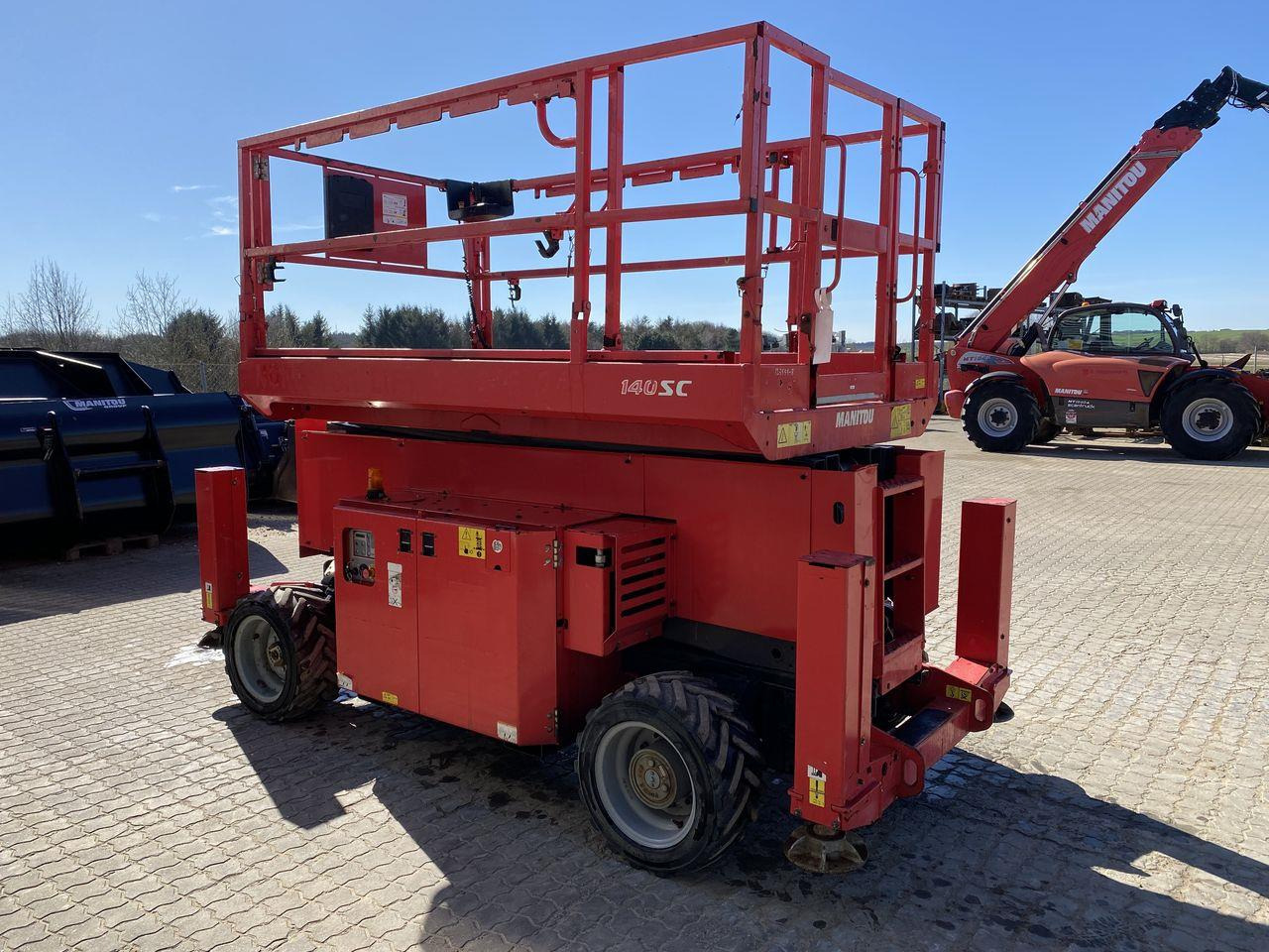 Manitou 140SC - Schaarlift: afbeelding 5 Manitou 140SC - Schaarlift: afbeelding 5