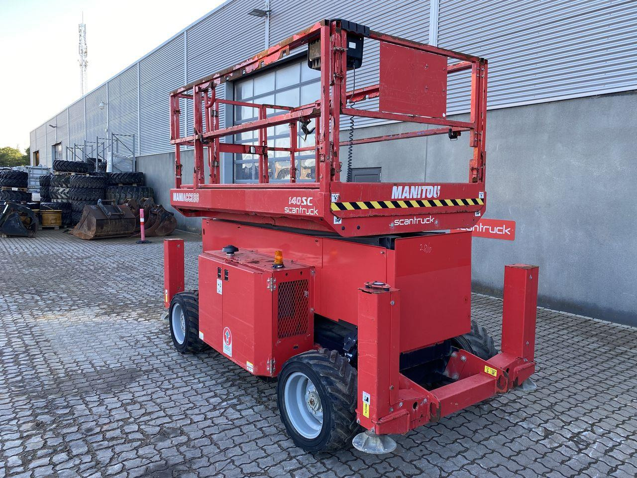 Manitou 140SC - Schaarlift: afbeelding 2 Manitou 140SC - Schaarlift: afbeelding 2