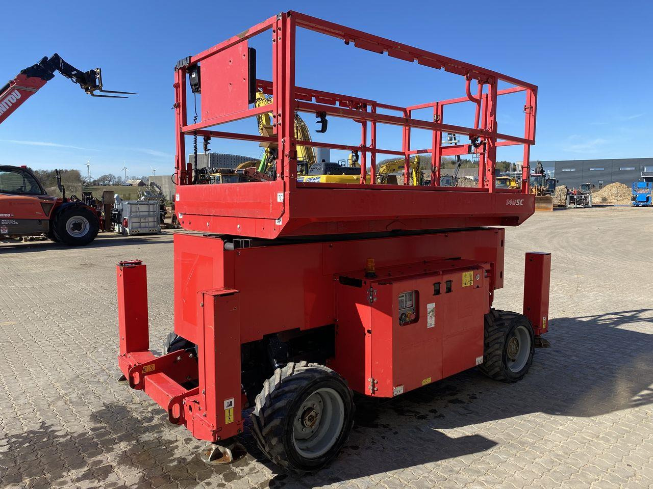Manitou 140SC - Schaarlift: afbeelding 4 Manitou 140SC - Schaarlift: afbeelding 4