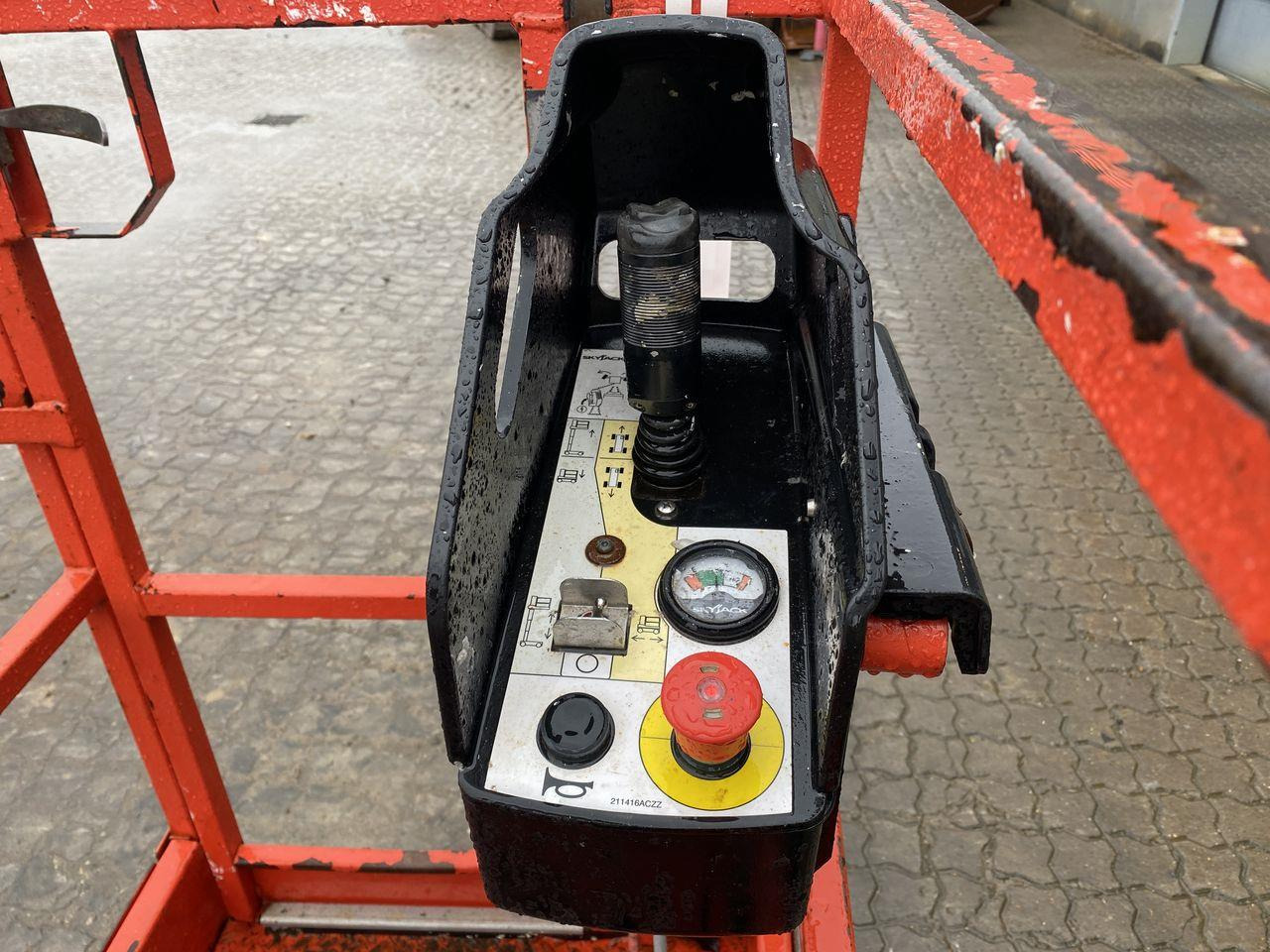 Skyjack SJ16 - Verticale masthoogwerker: afbeelding 3 Skyjack SJ16 - Verticale masthoogwerker: afbeelding 3