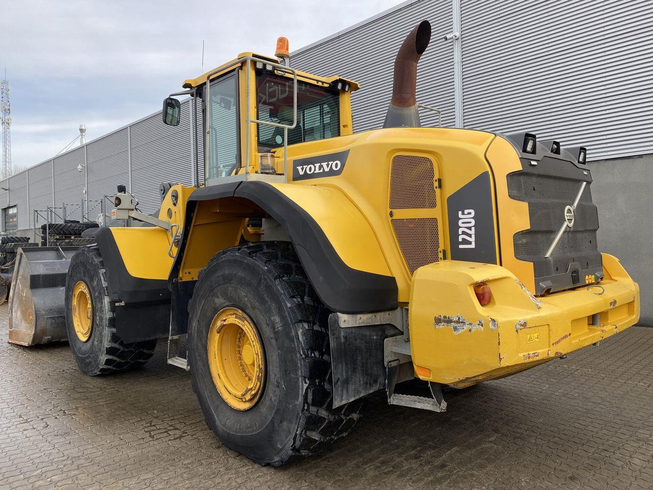 Volvo L220G - Wiellader: afbeelding 2 Volvo L220G - Wiellader: afbeelding 2