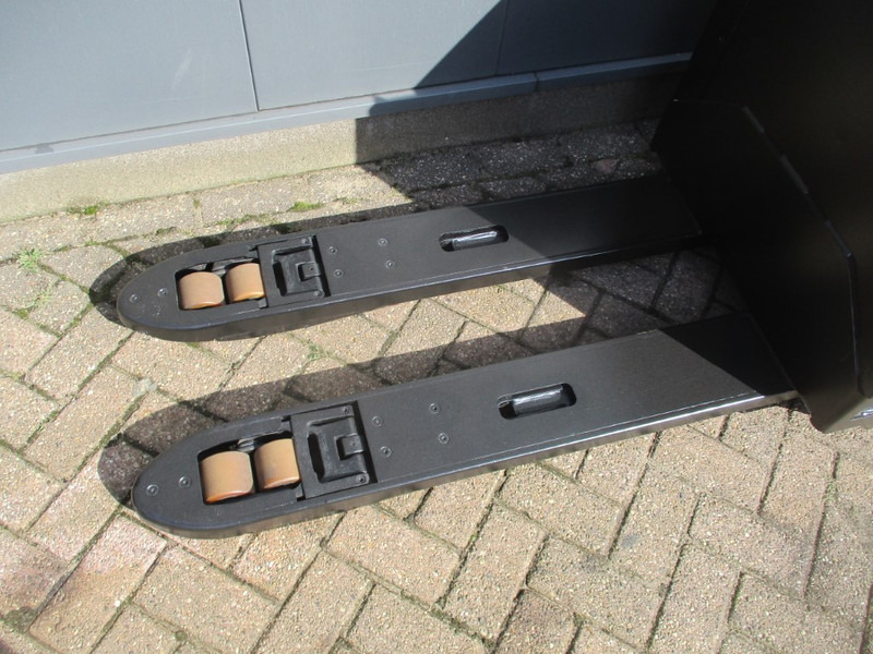 Toyota LPE 200 - Palletwagen: afbeelding 4 Toyota LPE 200 - Palletwagen: afbeelding 4