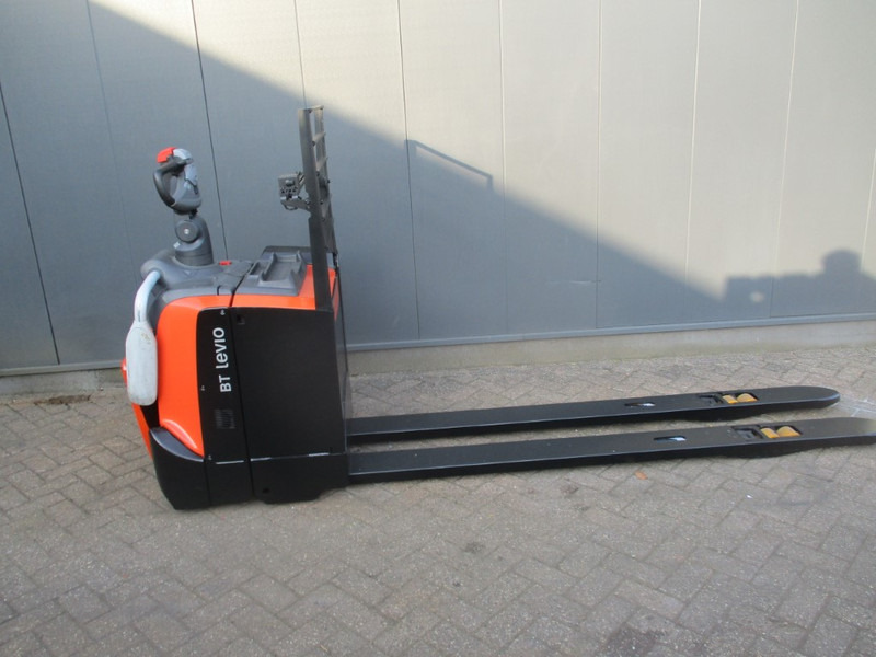 Toyota LPE 250 - Palletwagen: afbeelding 2 Toyota LPE 250 - Palletwagen: afbeelding 2