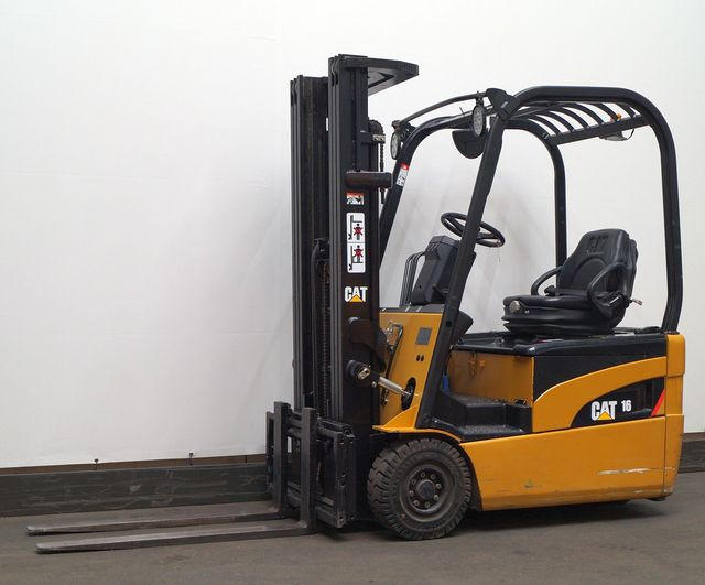 Caterpillar EP16NT - Elektrische heftruck: afbeelding 1 Caterpillar EP16NT - Elektrische heftruck: afbeelding 1