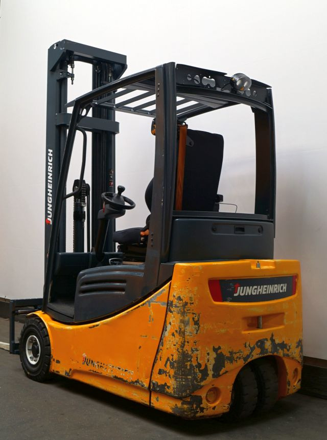 Jungheinrich EFG216 - Elektrische heftruck: afbeelding 2 Jungheinrich EFG216 - Elektrische heftruck: afbeelding 2