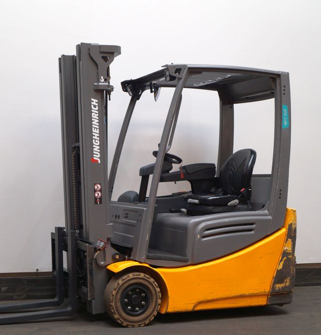 Jungheinrich EFG216k - Elektrische heftruck: afbeelding 1 Jungheinrich EFG216k - Elektrische heftruck: afbeelding 1