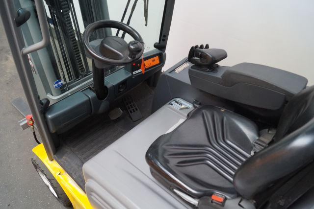Jungheinrich EFG220 - Elektrische heftruck: afbeelding 3 Jungheinrich EFG220 - Elektrische heftruck: afbeelding 3