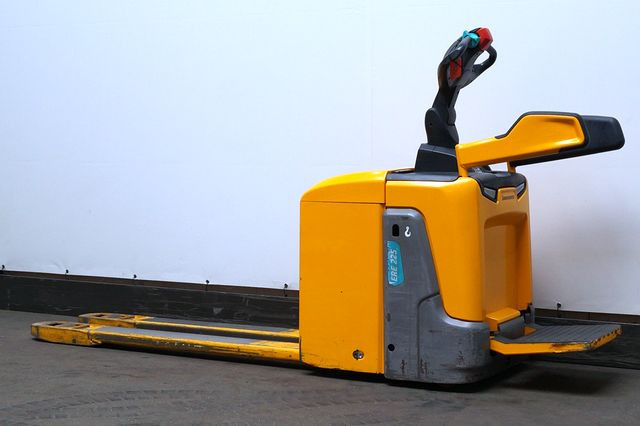 Jungheinrich ERE225 - Palletwagen: afbeelding 2 Jungheinrich ERE225 - Palletwagen: afbeelding 2