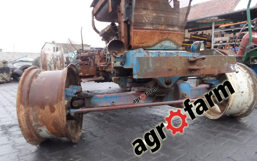 Ford 7700 7710 silnik skrzynia most zwolnica oś wał zawór blok - Motor voor Landbouwmachine: afbeelding 2 Ford 7700 7710 silnik skrzynia most zwolnica oś wał zawór blok - Motor voor Landbouwmachine: afbeelding 2