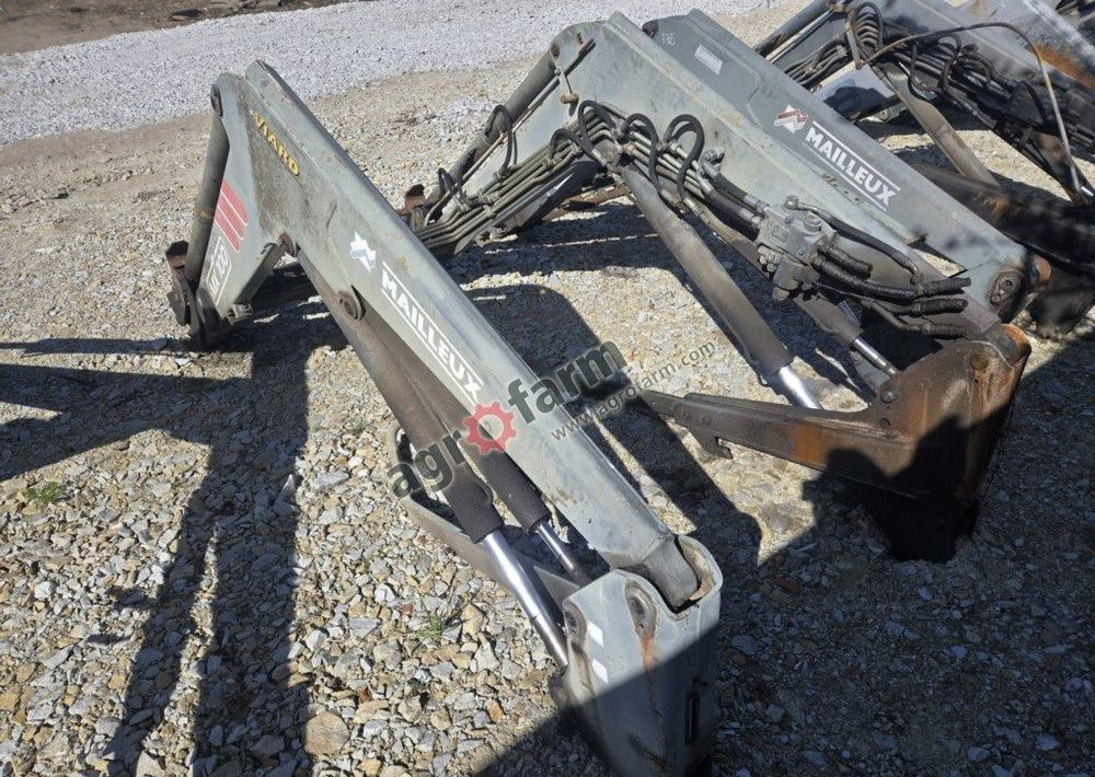 Ładowacz czołowy Mailleux MX 100 - Voorlader voor tractor: afbeelding 3 Ładowacz czołowy Mailleux MX 100 - Voorlader voor tractor: afbeelding 3